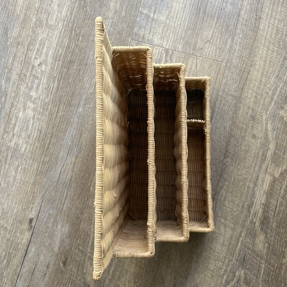 •| wicker organizer - Picture 6 of 8